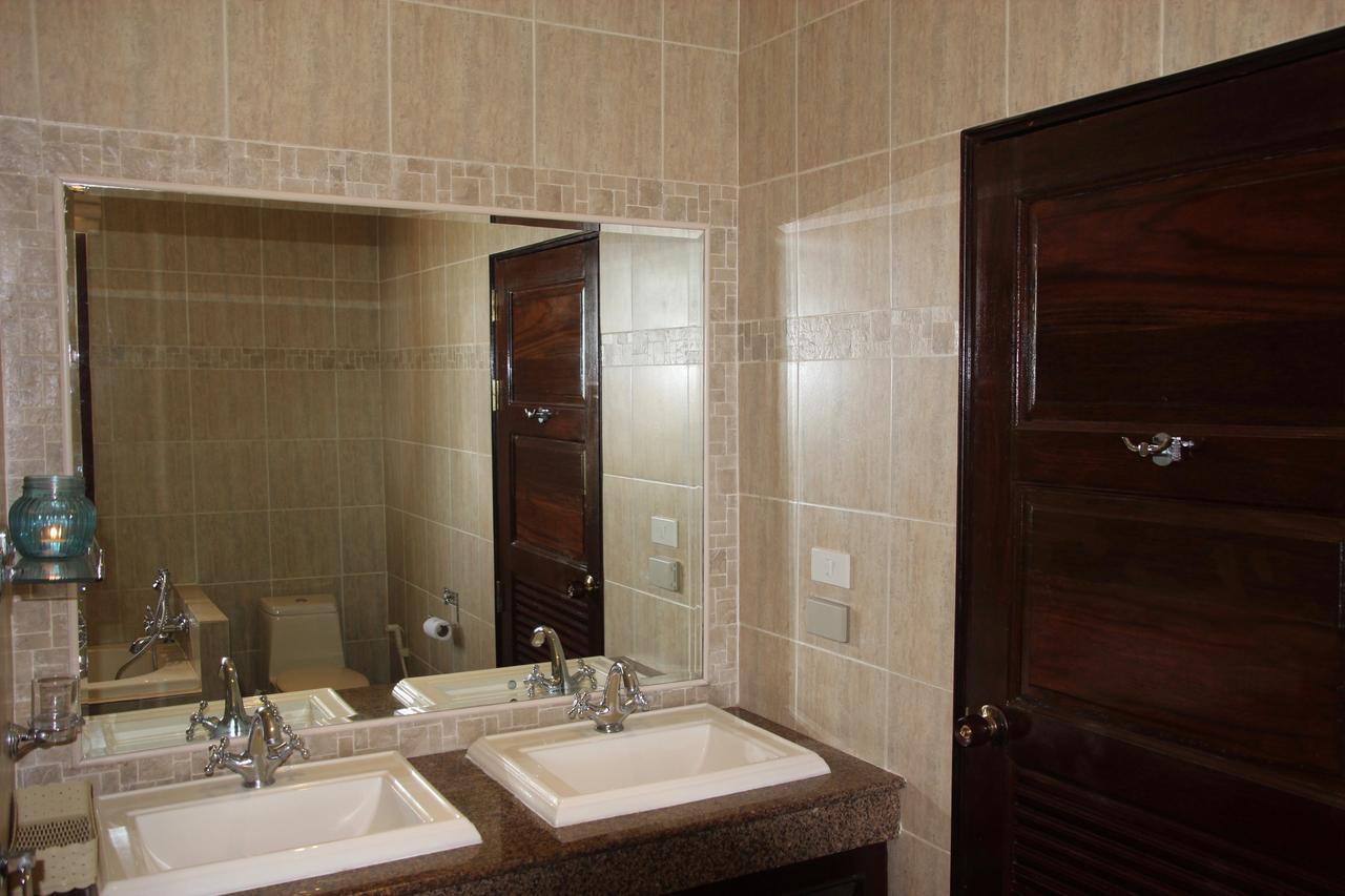 Sibaja Palms Sunset Beach Luxury Villa Taling Ngam Beach Esterno foto