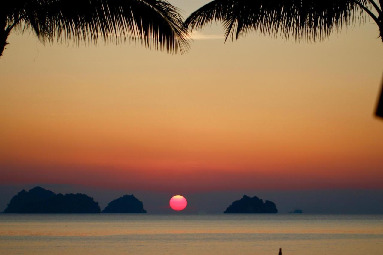 Sibaja Palms Sunset Beach Luxury Villa Taling Ngam Beach Esterno foto